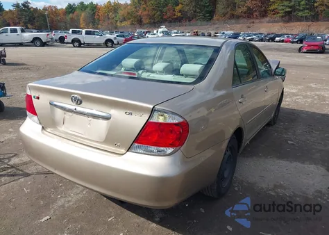 2005 Toyota Camry Le z USA, uszkodzony, nr VIN 4T1BE30K25U103977